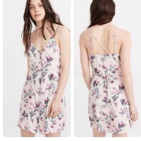 Abercrombie & Fitch Dresses & Skirts - Abercrombie & Fitch Floral Sleeveless button up pockets Dress Size Small